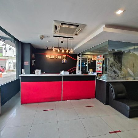 Walk Inn Miri Exterior photo